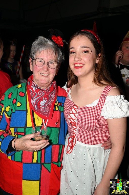 ../Images/Senioren carnaval 2024 478.jpg